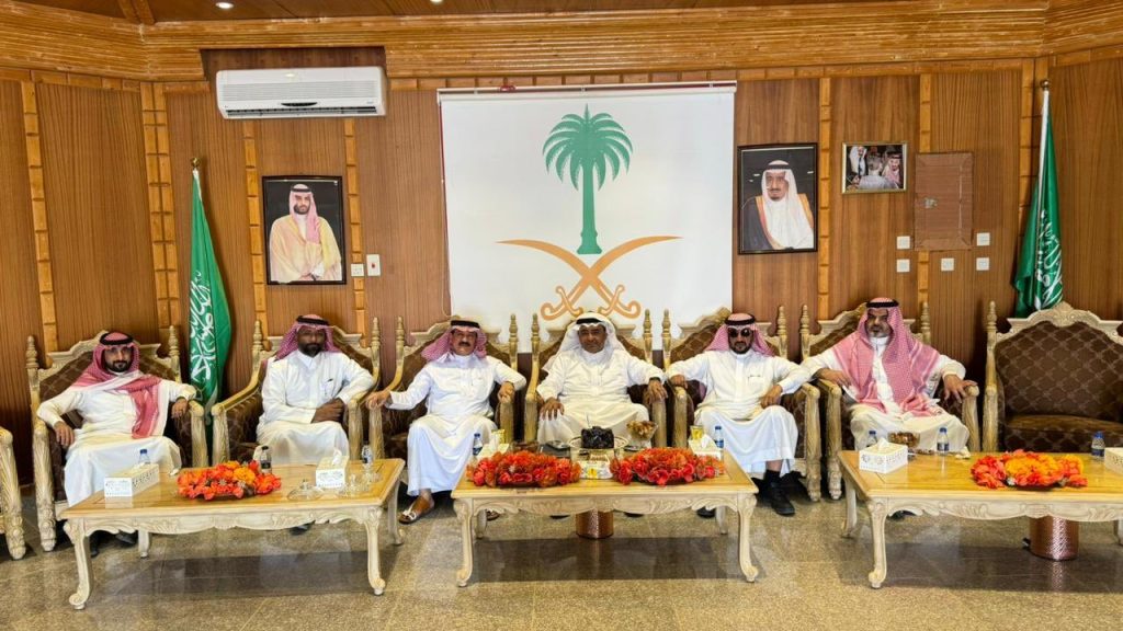 زيارة مؤسسة الملك عبدالله بن عبدالعزيز لوالديه للإسكان التنموي لسعادة رئيس جمعية قدوة بمنطقة الجوف