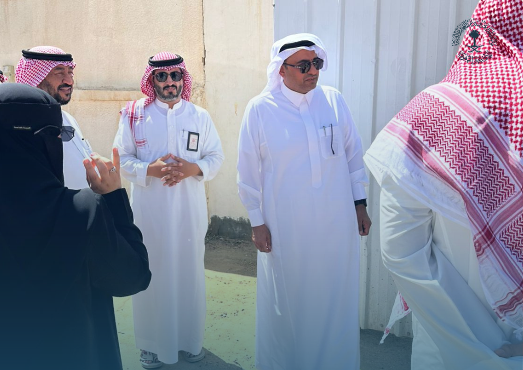 زيارة وفد مؤسسة الملك عبدالله بن عبدالعزيز لوالديه للإسكان التنموي للمستفيدين ضمن الجولة الميدانية في منطقة الجوف