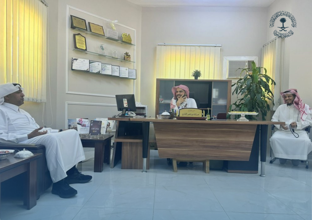 زيارة مؤسسة الملك عبدالله بن عبدالعزيز لوالديه للإسكان التنموي لجمعية البر بالجوف